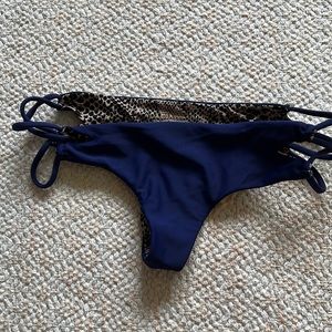 Acacia bottoms in navy blue size xs
